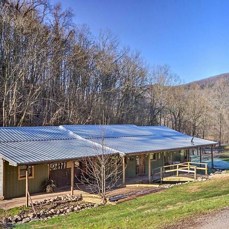 Pet-Friendly Blue Ridge, Cherokee Forest Retreat! Greeneville Eksteriør billede
