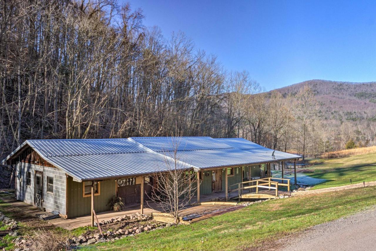Pet-Friendly Blue Ridge, Cherokee Forest Retreat! Greeneville Eksteriør billede