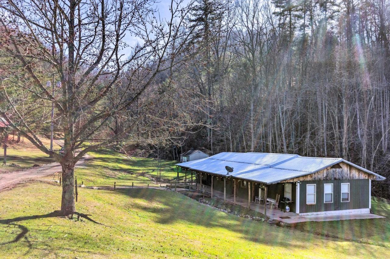 Pet-Friendly Blue Ridge, Cherokee Forest Retreat! Greeneville Eksteriør billede